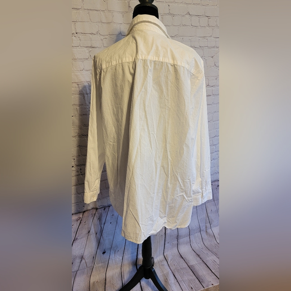 Chico's Elegant Cream Top Size 3 - Picture 2 of 3